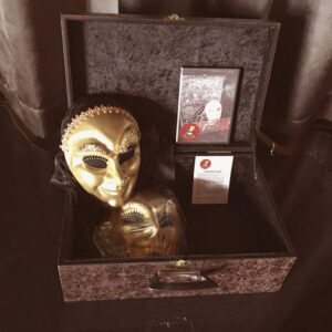 Flying Mask Deluxe - Brevis Magic